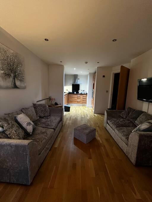 Leeds Clarence Dock 2 Bedroom Apt エクステリア 写真